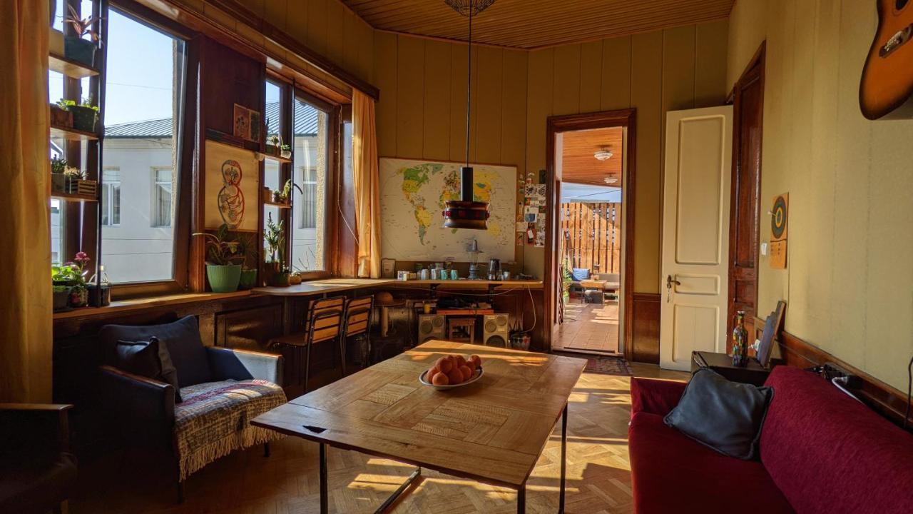 Bao Hostel Kutaisi Exterior foto